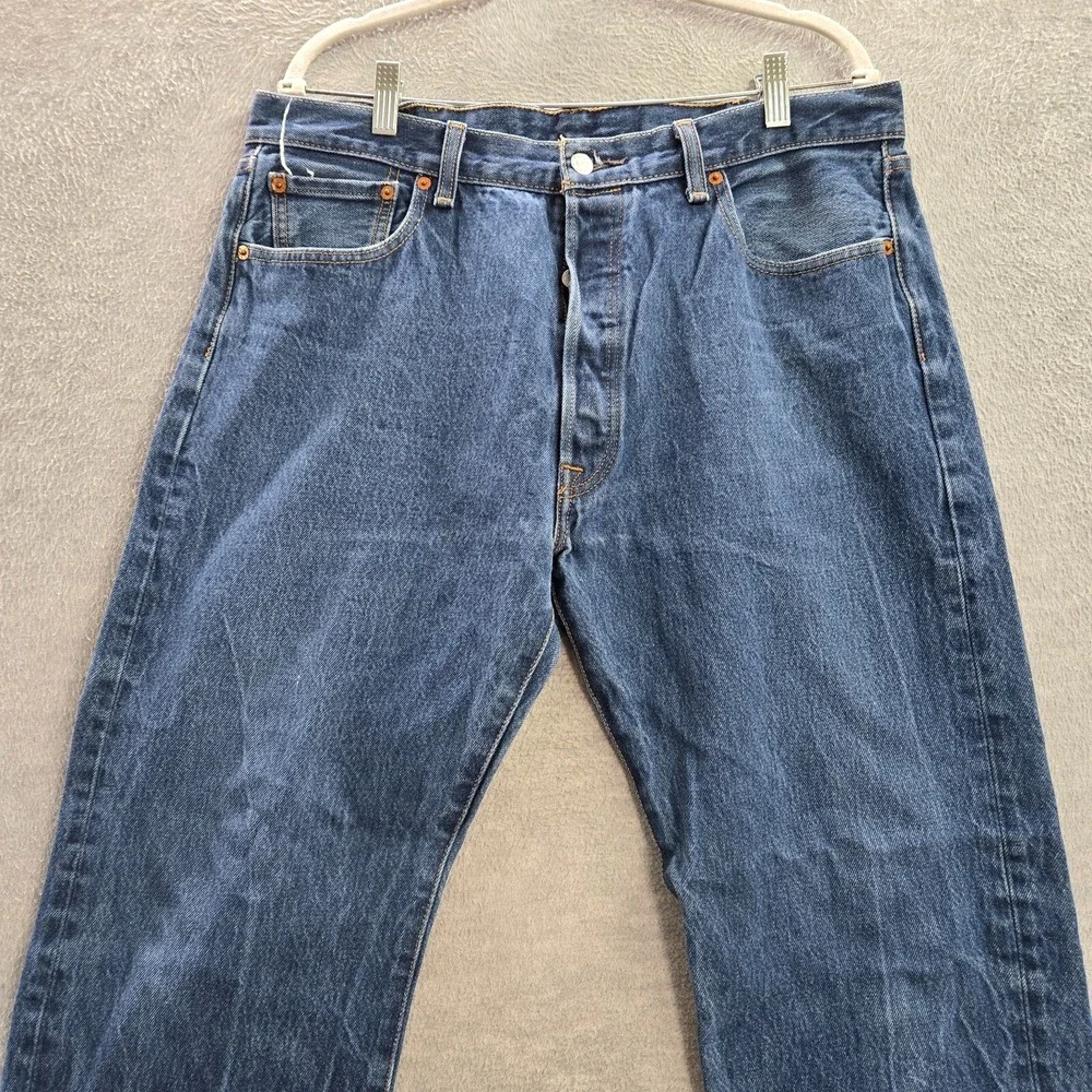Levis *please carefully